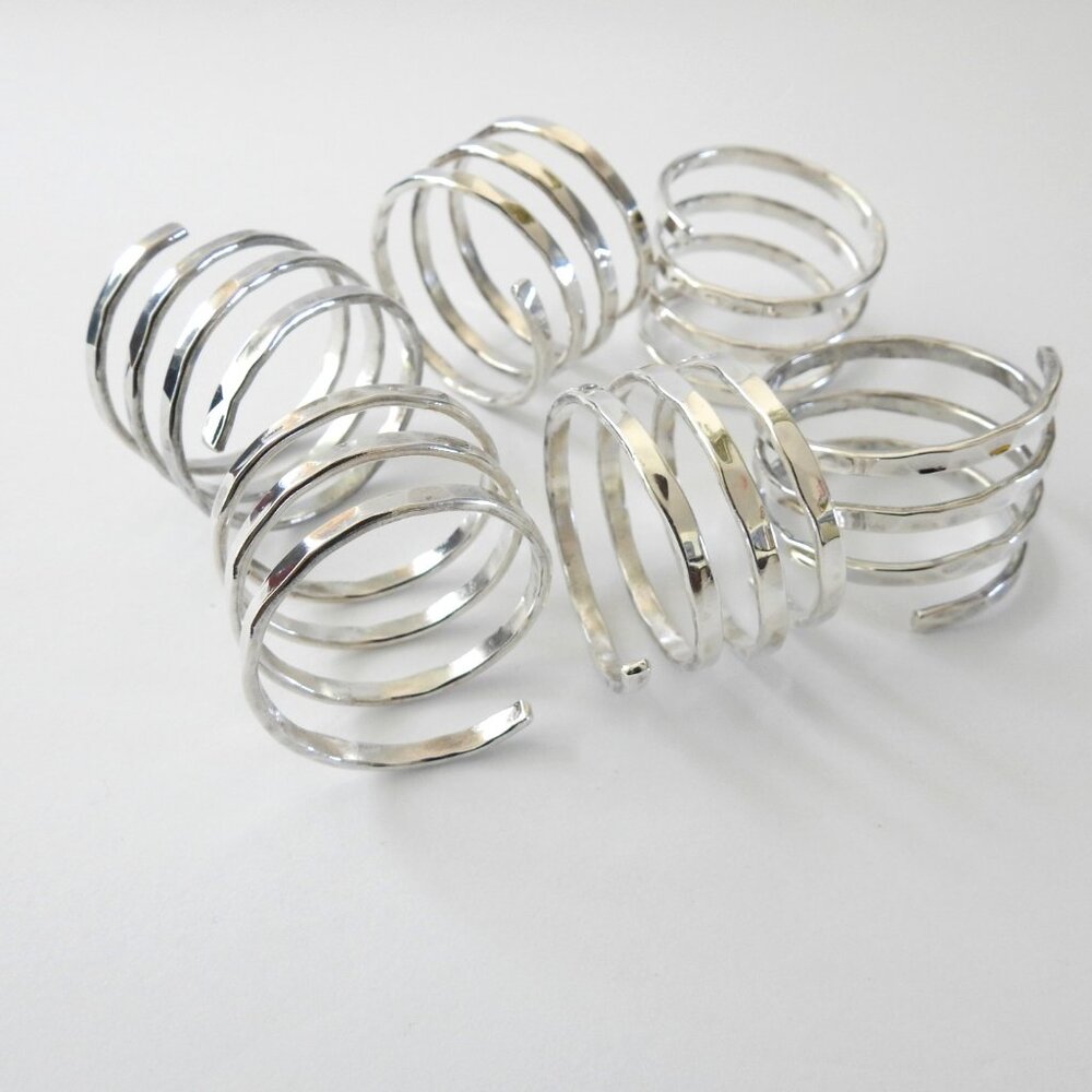 Chrome Napkin Rings Spiral Silver Band